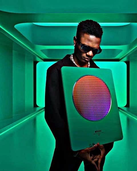 Wizkid Wins Apple Music of the Year